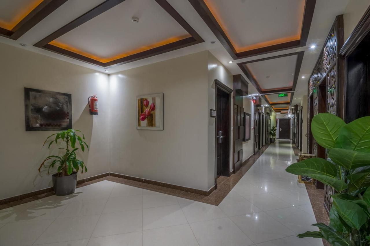 Al Muhaidb Jarir - Al Malaz Ar Riyad Esterno foto